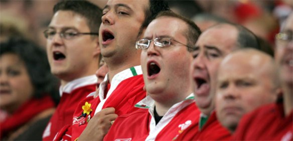 wales-rugby-fans-sing-the-national-anthem-475597529
